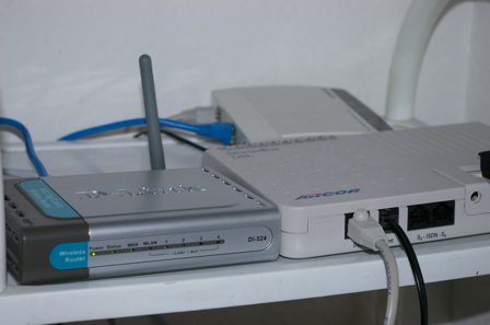 Mein D-Link DI-524 Wireless G Router!
